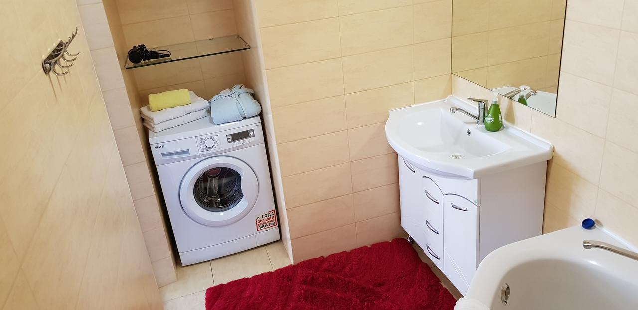 أستانا Apartment Lazurniy المظهر الخارجي الصورة