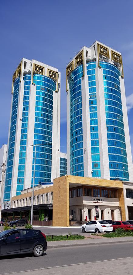 أستانا Apartment Lazurniy المظهر الخارجي الصورة